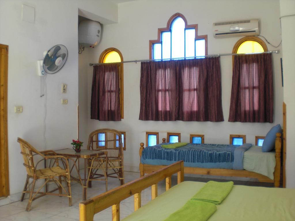 El Fayrouz Hotel Luxor Luaran gambar