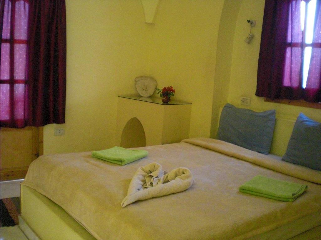El Fayrouz Hotel Luxor Bilik gambar
